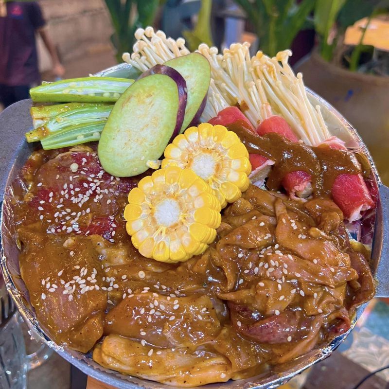 Tiệm Nướng Nhà Gỗ