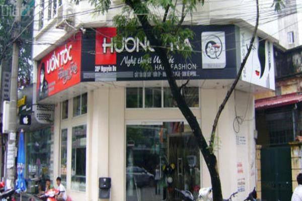 Tiệm Tóc Hương Trà