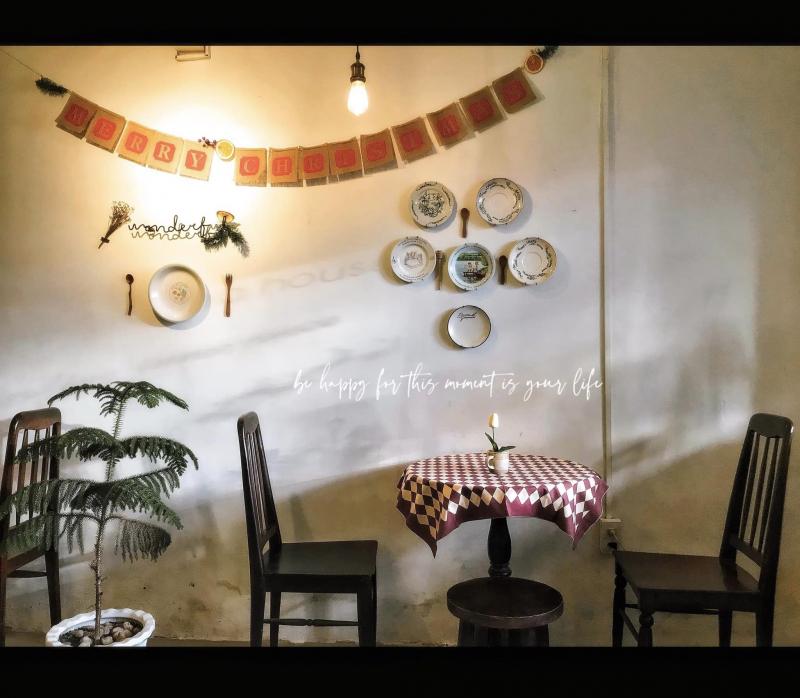 Tiệm trà Đi lạc