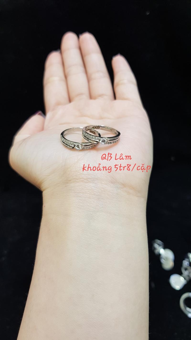 Tiệm vàng Quốc Bảo Lâm