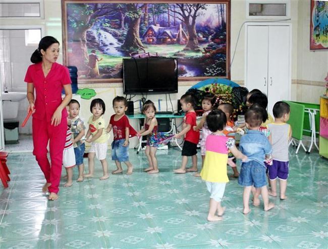Tình huống khó xử: Phụ huynh muốn cho con đi học thêm để chuẩn bị vào lớp 1
