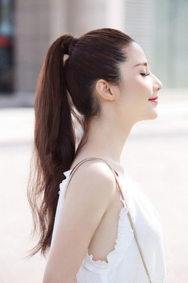 Tóc cột đuôi ngựa