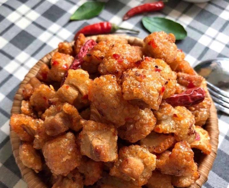 Tóp mỡ chiên mắm tỏi