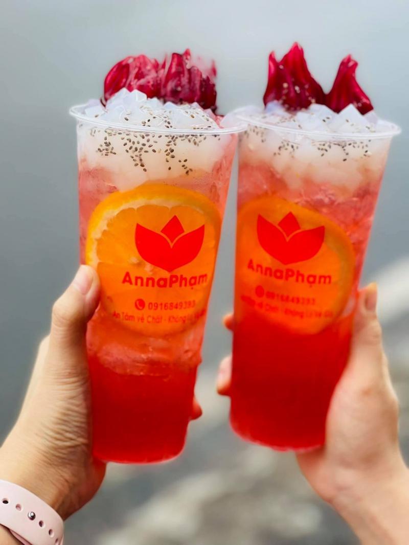 Anna Phạm - Trà Nguyên Vị