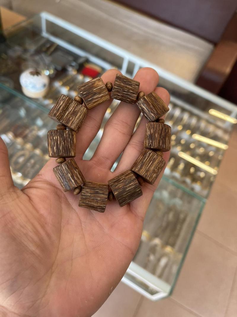 Trầm Hương Hạ Nguyên Agarwood