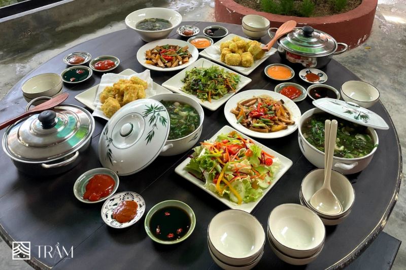 Trầm - Tiệm Cơm Chay