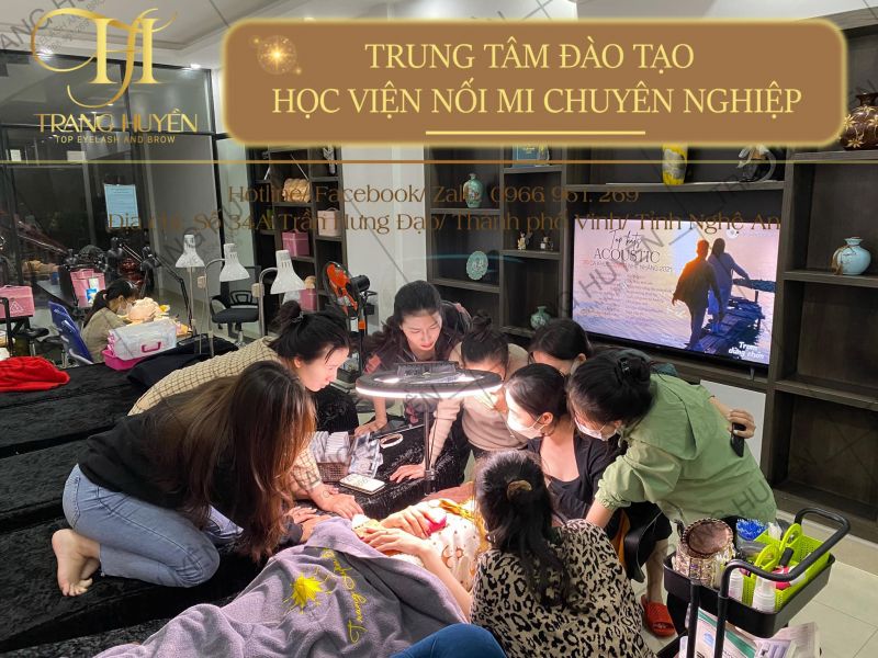 Trang Huyền Beauty & Academy