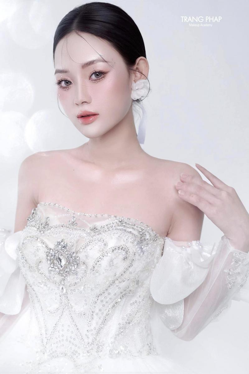 Trang Phap Makeup Academy