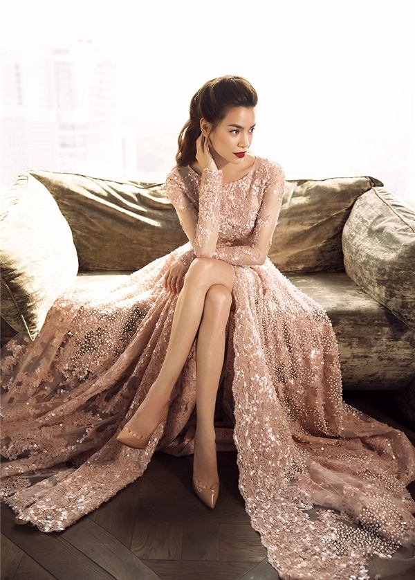 Trang phục bắt sáng