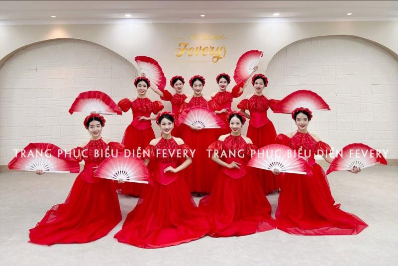 Trang phục biểu diễn Fevery