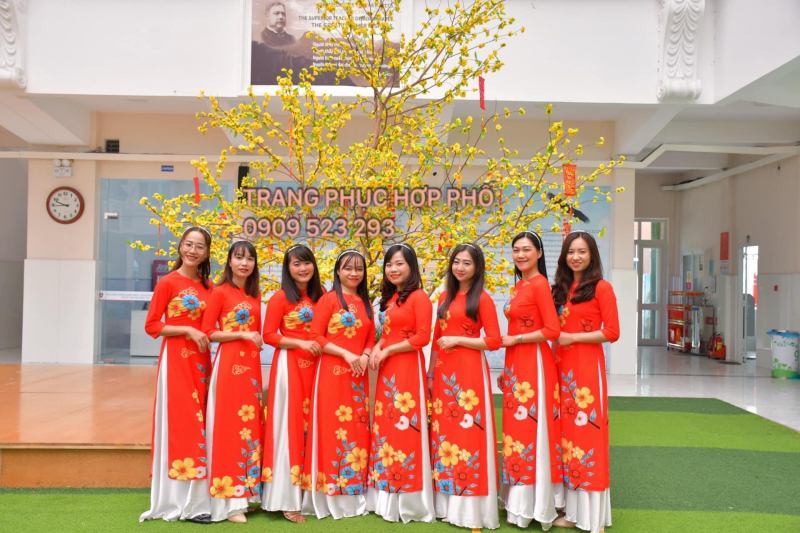Trang Phục Biểu Diễn Hợp Phố