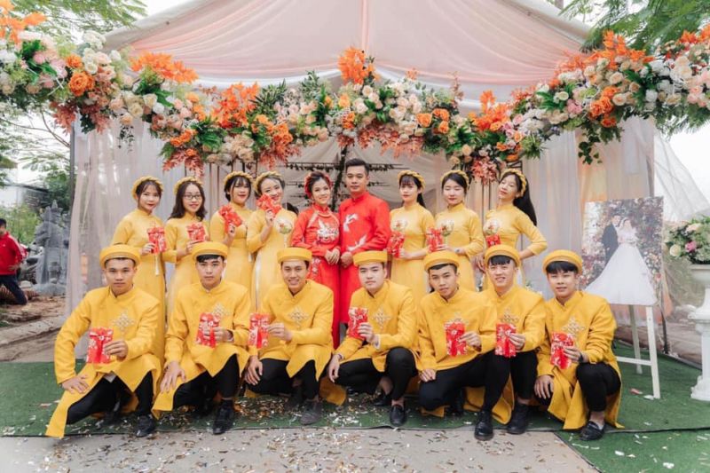 Trang phục biểu diễn Kim Thoa