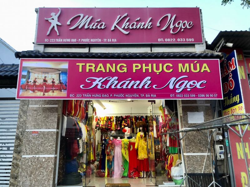 Trang phục múa Khánh Ngọc