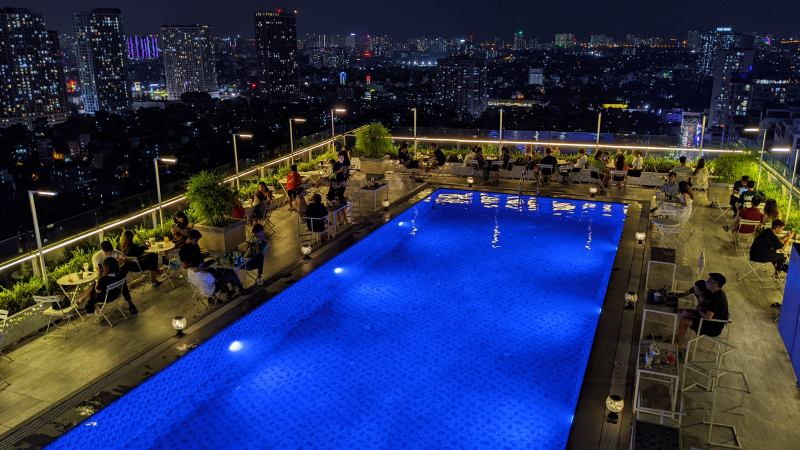 Trill Rooftop Cafe & Bistro