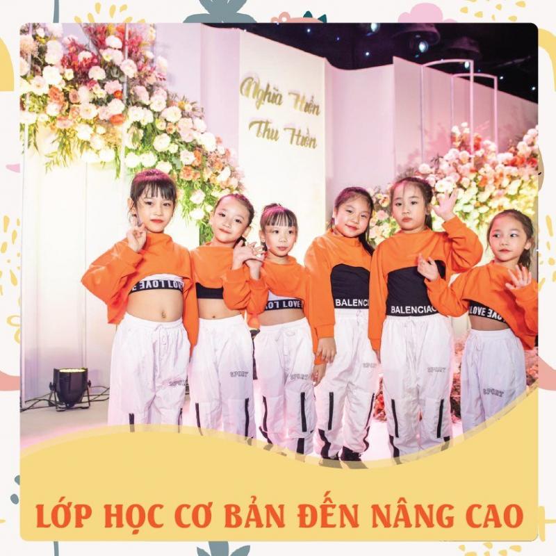 Câu lạc bộ Sao Tuổi Thơ