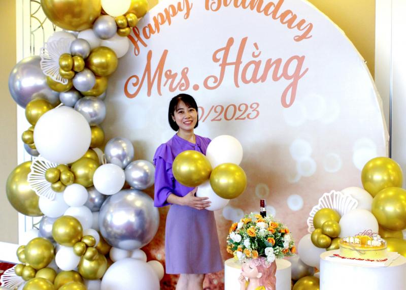 Trung Tâm Hội Nghị - Nhà Hàng Hoàng Gia Tiến Lộc
