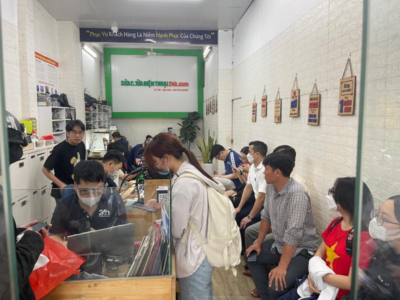 Trung tâm sửa chữa điện thoại 24H