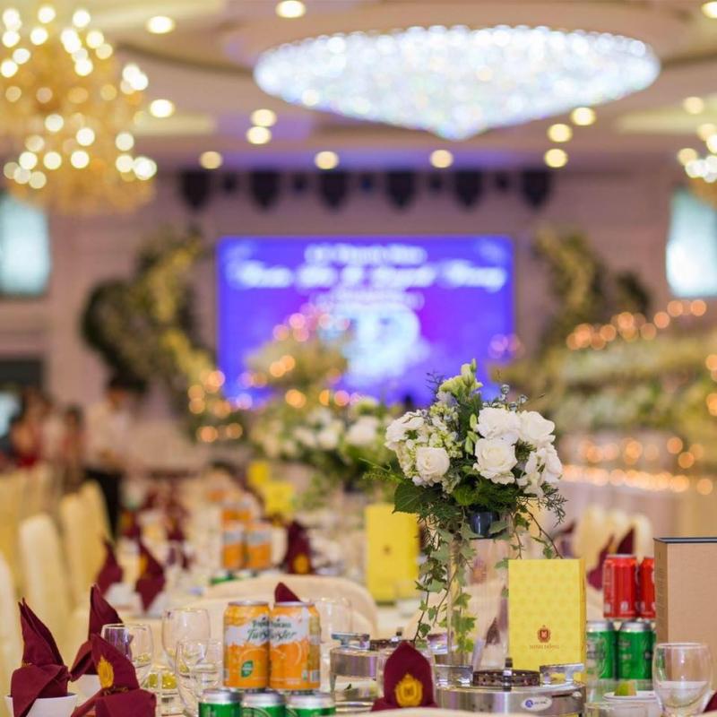 Trung Tâm Tổ Chức Sự Kiện Và Nhà Hàng Minh Hồng