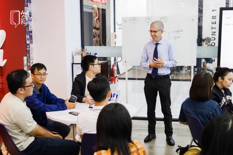 Trung tâm tiếng Anh giao tiếp Wall Street English