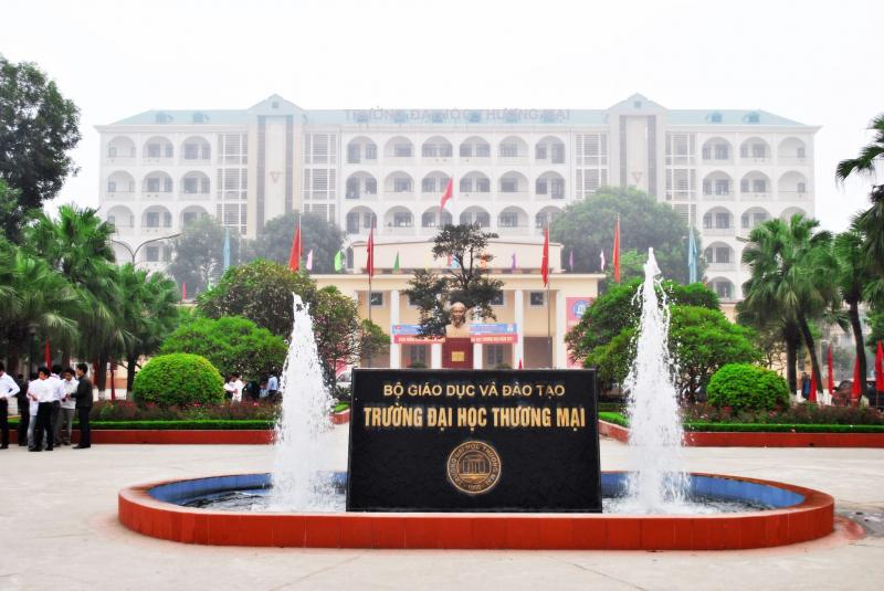 Trường Đại học Thương Mại