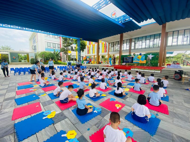 Trường mầm non Doraemon