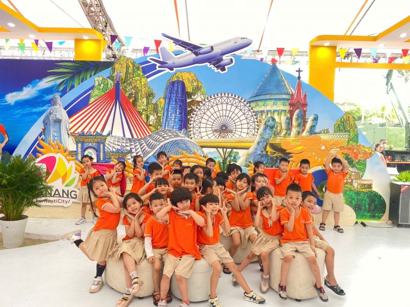 Trường mầm non Sen Hồng