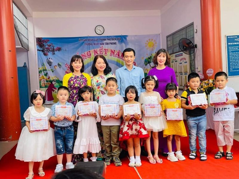 Trường Mầm Non Tân Phong