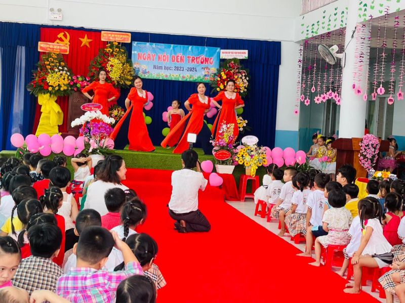 Trường Mẫu giáo Hoạ Mi