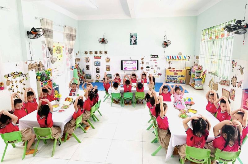 Trường Mẫu giáo Hoa Sen
