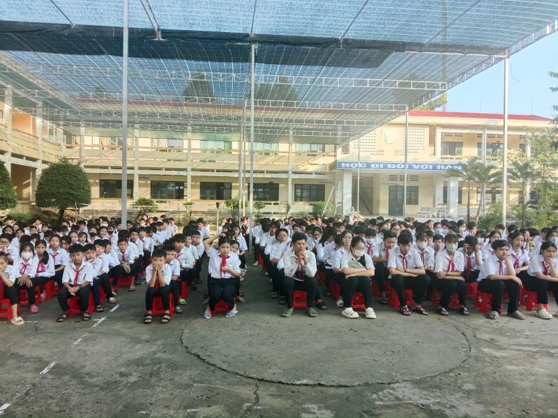 Trường THCS Hoàng Diệu