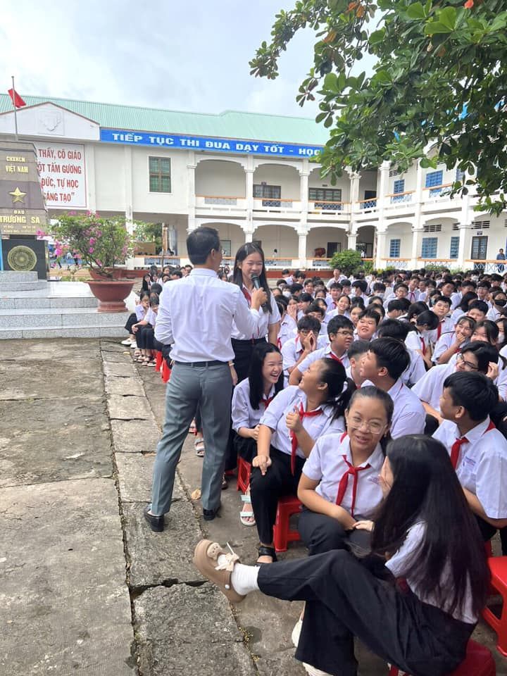 Trường THCS Lê Quý Đôn