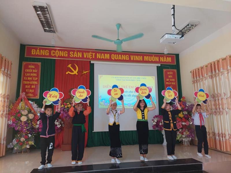 Trường THCS Mộc Lỵ