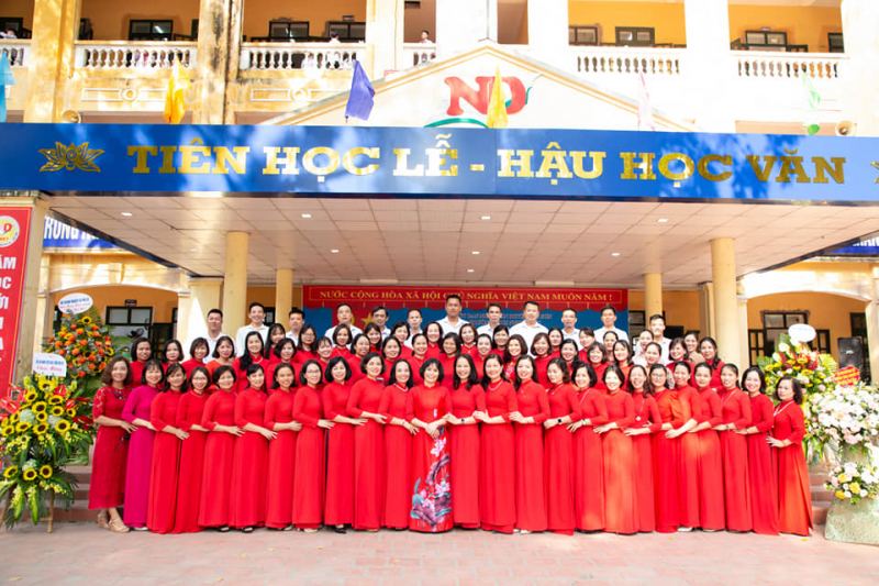 Trường THCS Nguyễn Du