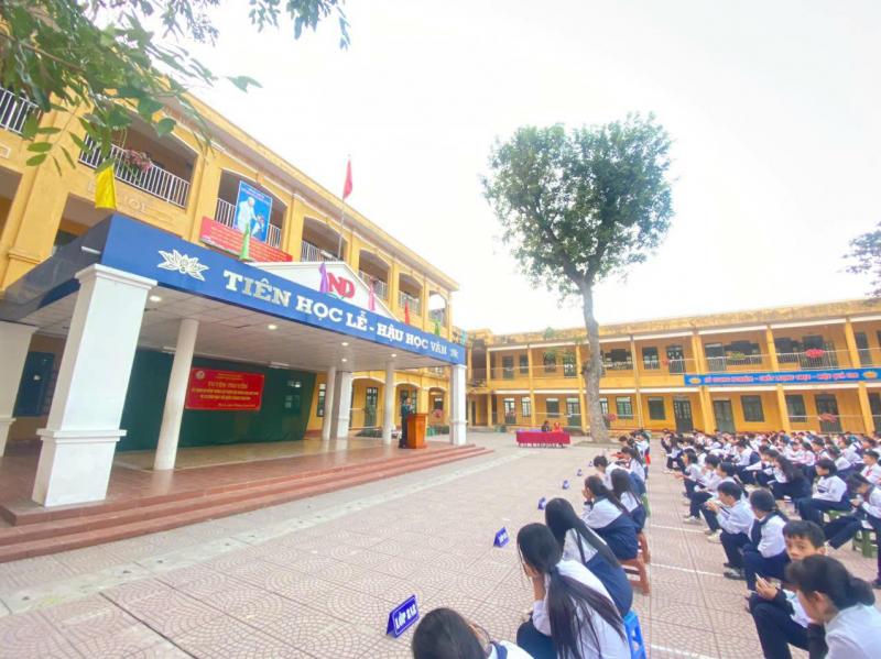 Trường THCS Nguyễn Du