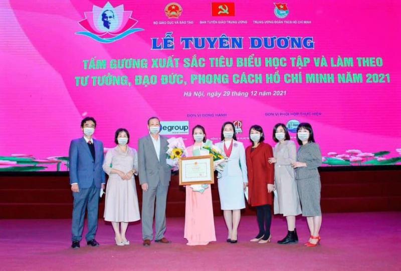 Trường THCS Nguyễn Đức Cảnh