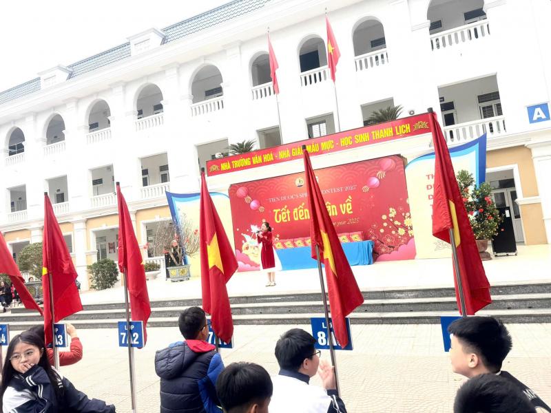 Trường THCS Tiên Dược