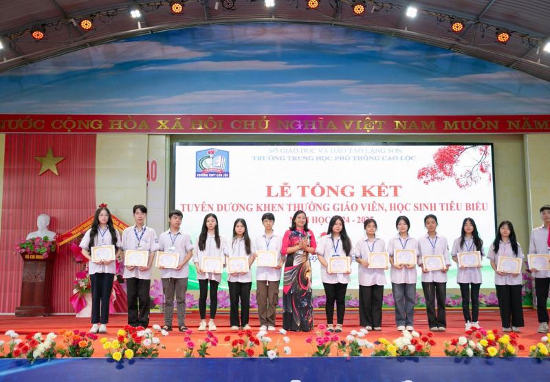 Trường THPT Cao Lộc