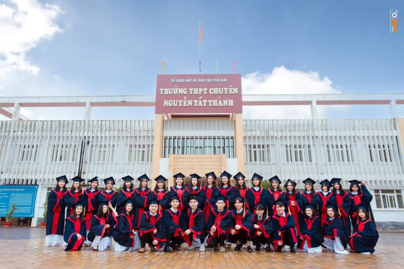 Trường THPT Chuyên Nguyễn Tất Thành