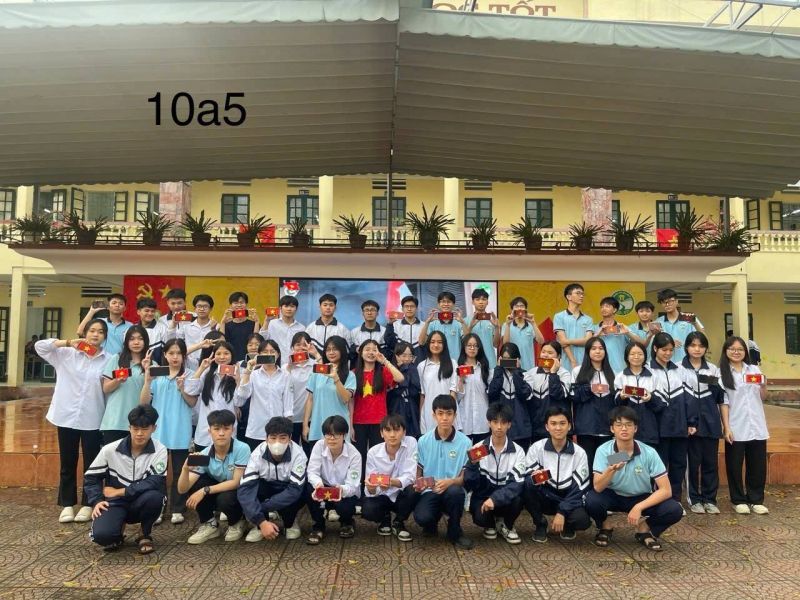 Trường THPT Hoài Đức B
