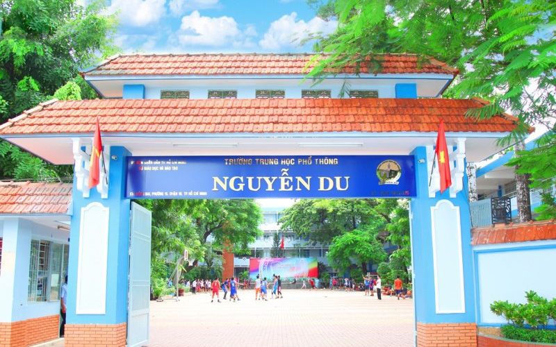 Trường THPT Nguyễn Du