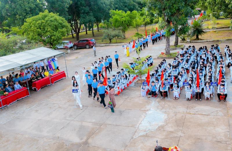 Trường THPT Nguyễn Trãi