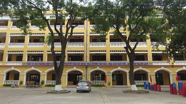 Trường THPT Nguyễn Văn Cừ