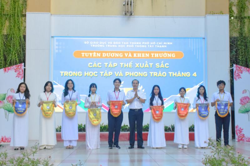 Trường THPT Tây Thạnh