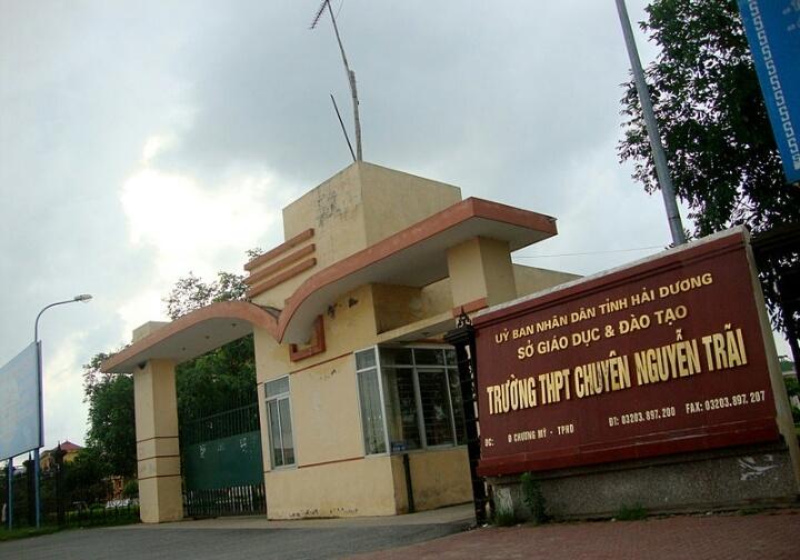Trường THPT chuyên Nguyễn Trãi