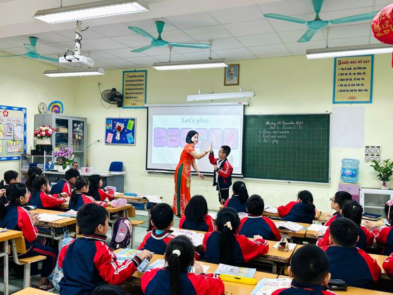Trường Tiểu Học Nhân Chính