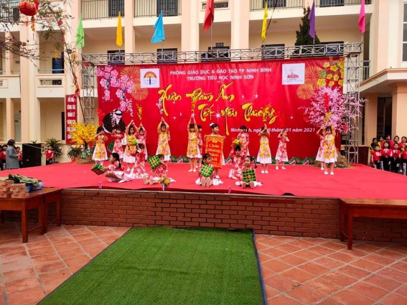 Trường tiểu học Ninh Sơn