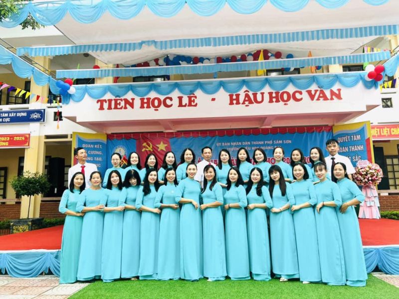 Trường Tiểu học Quảng Đại