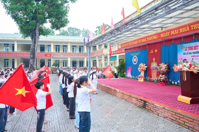 Trường Tiểu học Quảng Vinh