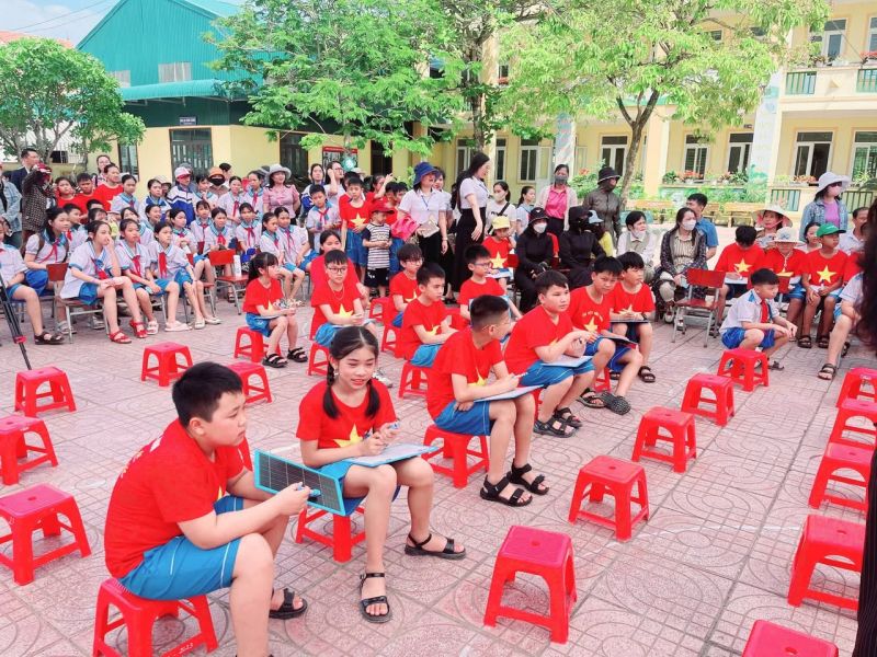 Trường tiểu học Quỳnh Lập A
