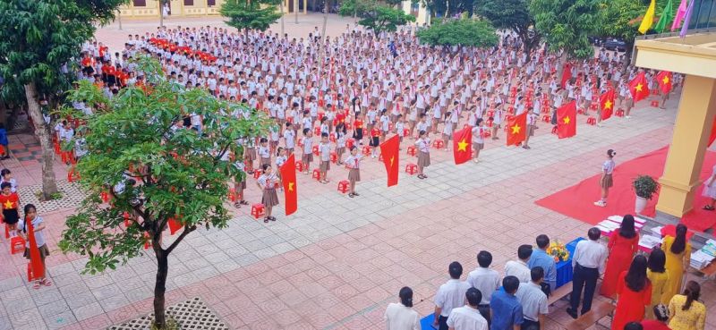 Trường Tiểu học Quỳnh Liên